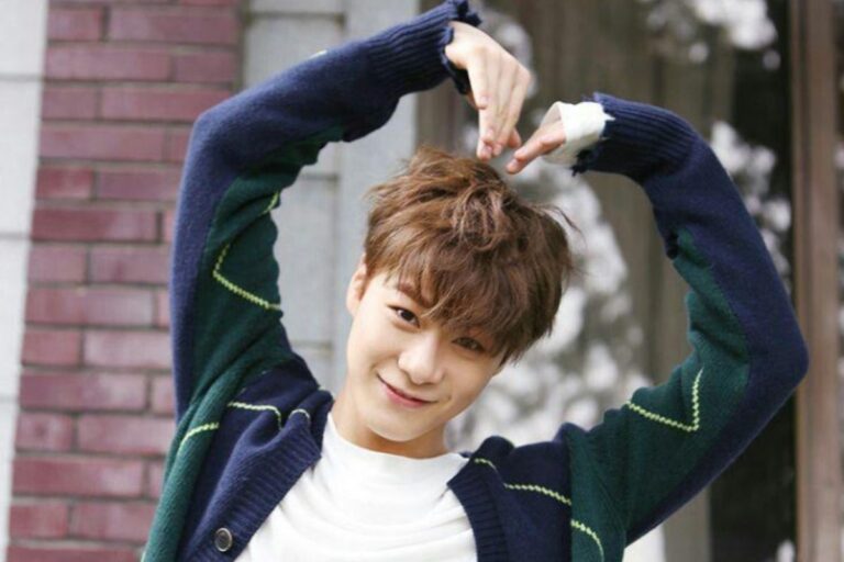 A Star in Sky: Astro’s Moonbin Dies at Age 25